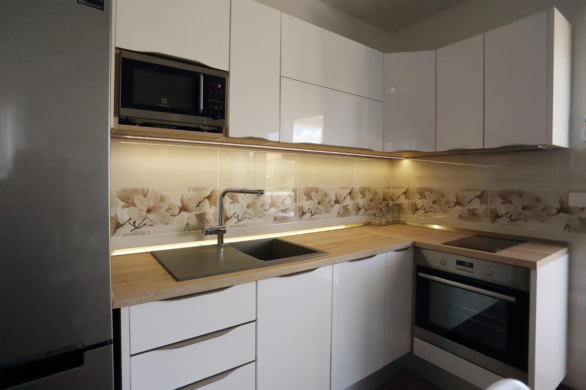 Apartments Romarin Супетар Экстерьер фото